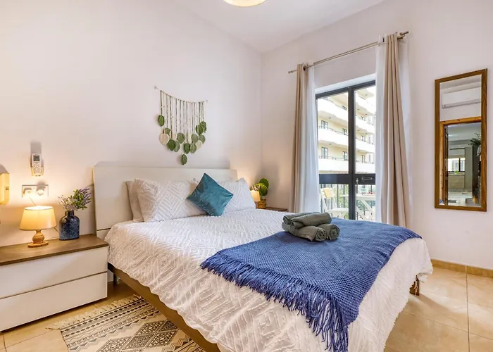 Stylish Apartment In The Heart Of Gzira