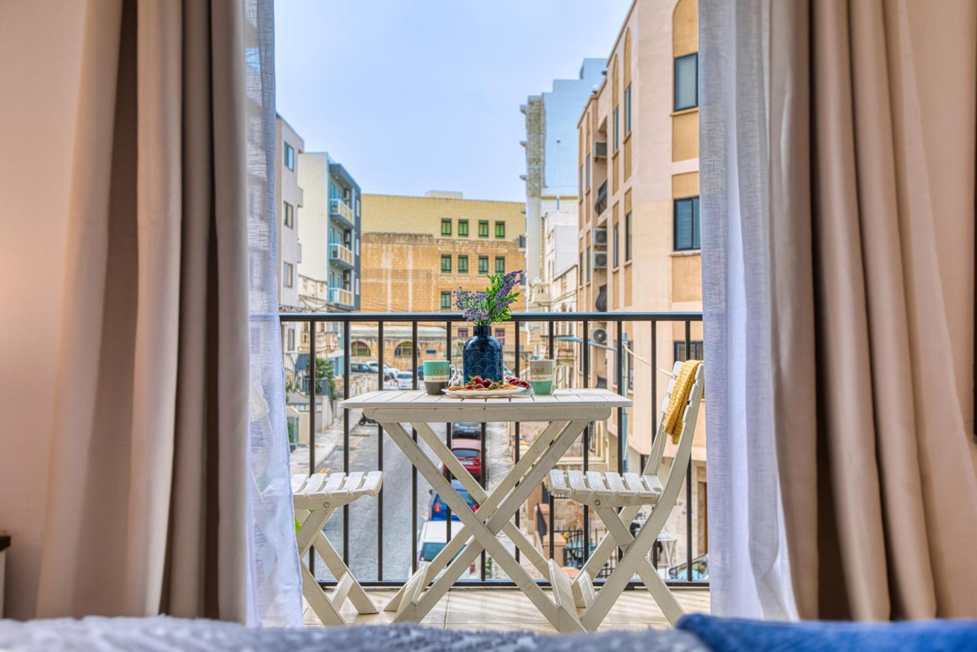 Stylish In The Heart Of * Gzira